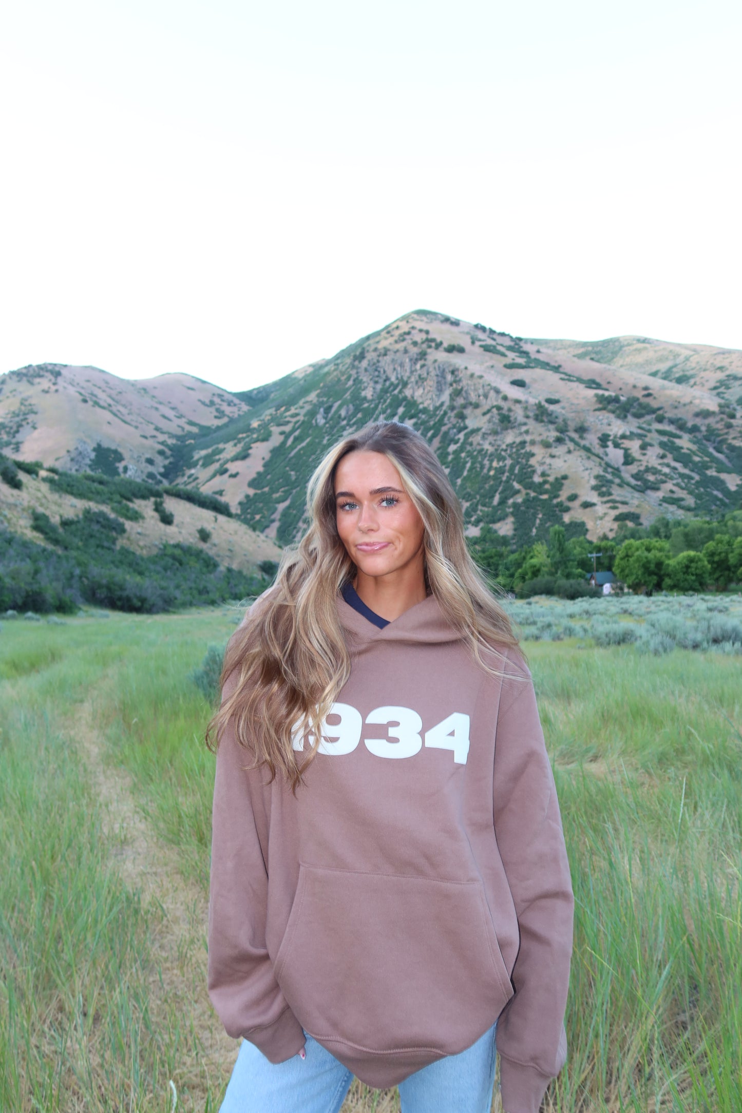 1934 Hoodie - Vintage Brown