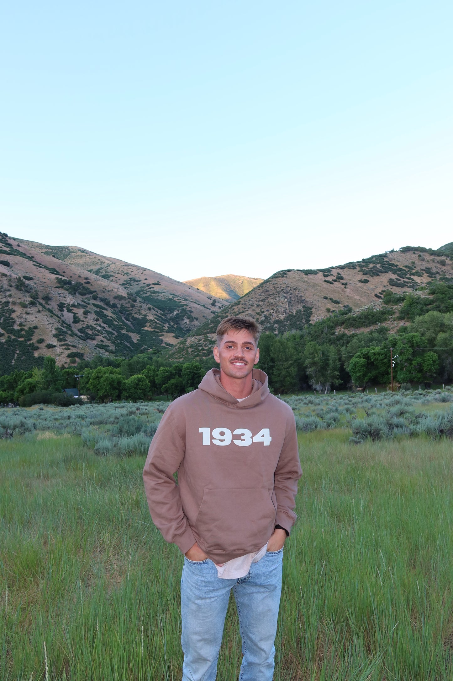 1934 Hoodie - Vintage Brown